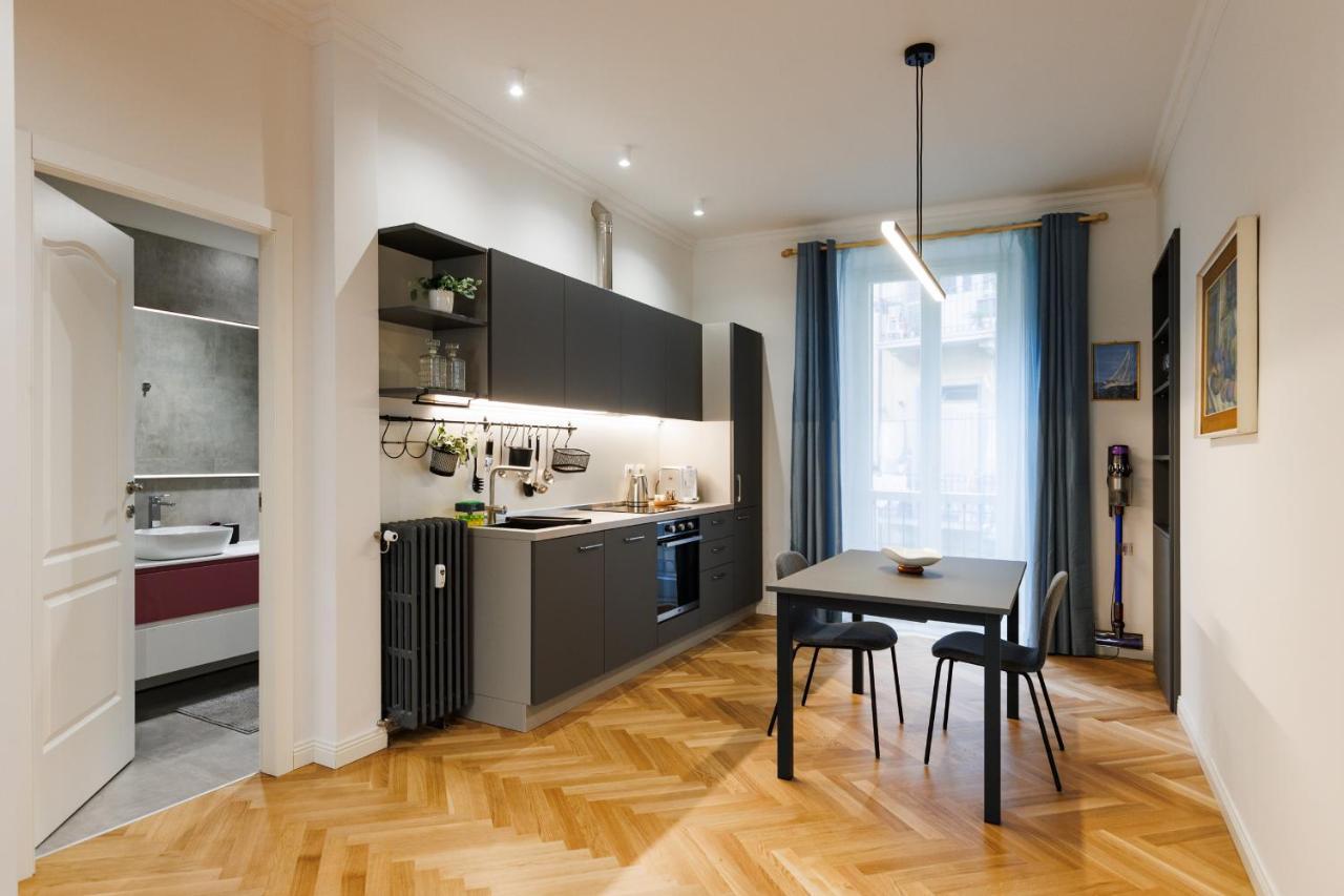 Ferienwohnung Easy Flat Manin Turin Exterior foto